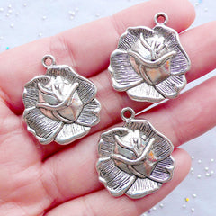 Silver Rose Pendant | Rose Charms | Floral Pendant | Flower Jewellery Supplies | Nature Charms | Wedding Decoration | Favor Charm | Zipper Pull Charm (3pcs / Tibetan Silver / 23mm x 26mm)