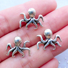Silver Octopus Beads | Sea Life Beads | Ocean Animal Jewellery | Marine Life Beads | Sea Beads | Small Hole Beads | Charm Bracelet & Necklace Making (3 pcs / Tibetan Silver / 16mm x 14mm / 2 Sided)