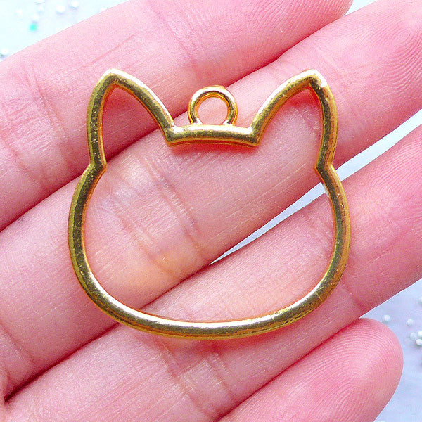 CLEARANCE Kitty Head Open Bezel Pendant for UV Resin Art | Kawaii Cat Outline Charm | Animal Jewellery | Hollow Frame for Resin Filling (1 piece / Gold / 29mm x 28mm / 2 Sided)