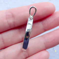 Round Open Back Bezel Pendant | Hollow Circle Charm | Outlined Charm | Geometric Deco Frame for UV Resin Craft | Resin Jewellery Supplies (Silver / 2pcs / 28mm x 36mm)