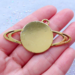 Planet Bezel Charm for UV Resin Filling | Saturn Bezel Setting | Kawaii Galaxy Space Jewelry Making | Resin Craft Supplies (1 piece / Gold / 57mm x 30mm)