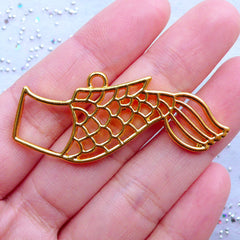 CLEARANCE Koinobori Open Bezel Charm | Carp Wind Sock Outline for UV Resin Filling | Carp Flag Pendant | Kawaii Craft Supplies (1 piece / Gold / 49mm x 20mm)