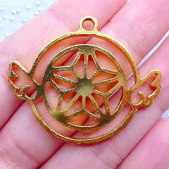 Magical Star with Angel Wings Open Bezel Charm | Mahou Kei Weapon Charm | Winged Star Pendant | Deco Frame for UV Resin Crafts (1 piece / Gold / 39mm x 33mm)