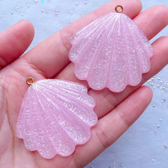 Shimmer Seashell Cabochons with Glitter | Sea Shell Resin Charm | Mermaid Decoration | Kawaii Decoden (2 pcs / Pink / 42mm x 42mm)