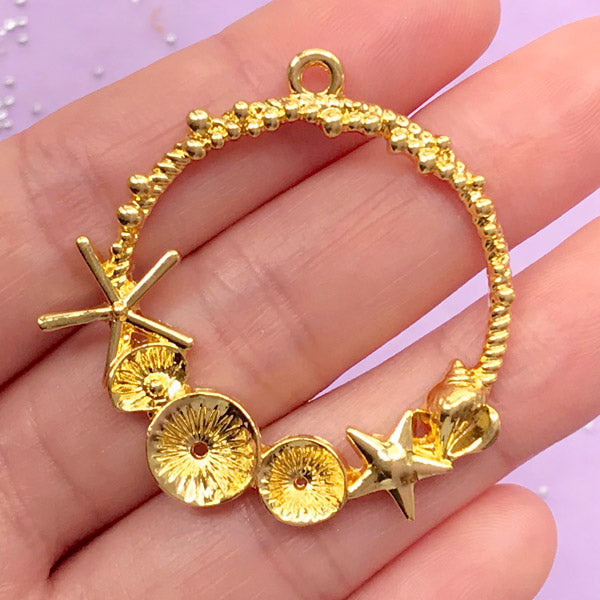 Starfish & Seashell Open Bezel for UV Resin | Round Nautical Charm | Marine Life Pendant (1 piece / Gold / 40mm x 40mm)