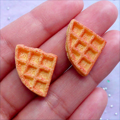 Doll Food Supplies | Dollhouse Waffle Cabochons | Miniature Food Cabochon | Sweets Deco (2 pcs / 17mm x 17mm)