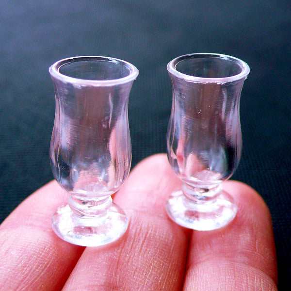 DEFECT Miniature Hurricane Glass | Dollhouse Drinking Glasses | Doll House  Cocktail Glass | Mini Plastic Cups | Doll Props | Fake Tiny Food Crafts