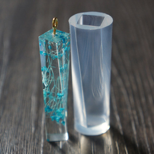 Resin hotsell pendant mold