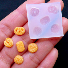 Dollhouse Danish Butter Cookie Silicone Mold (5 Cavity) | Miniature Food Craft | Doll Food Making | Kawaii Clay Mould | Resin Mold (6mm to 9mm)