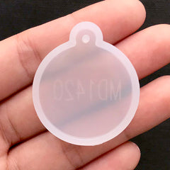 Round Tag Mold | Circle Pendant Mold | Resin Charm Mould | Clear UV Resin Mold | Resin Jewellery Making (30mm x 36mm)