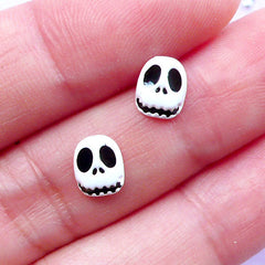 Tiny Mini Skull Cabochons | Spooky Halloween Nail Art Design | Memory Locket Floating Charms (2pcs / 6mm x 7mm / White & Black)