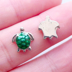 Sea Turtle Floating Charms | Animal Living Locket Charm | Glass Memory Lockets | Shaker Charm DIY | Metal Embellishment for UV Resin Craft | Nail Charm (2pcs / 9mm x 10mm)