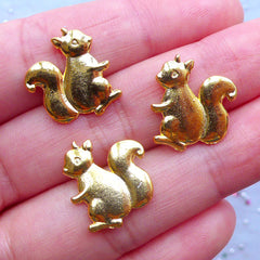 Small Squirrel Charms for UV Resin Art | Animal Embellishments | Metal Filling Materials | Kawaii Craft Supply (3pcs / Gold / 14mm x 16mm)