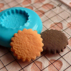 Silicone Flexible Push Mold - Flower / Scallop Edge Cookie / Biscuit (13mm) Miniature Food, Sweets, Charms (Resin, Paper Clay, Fimo) MD172