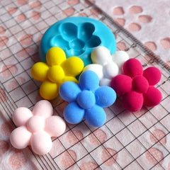 Flower (19mm) Silicone Flexible Push Mold - Jewelry, Charms, Cupcake (Clay, Fimo, Casting Resins, Epoxy, Wax, Soap, GumPaste, Fondant) MD576