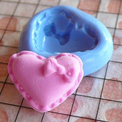 French Heart Macaron with Bow (15mm) Silicone Flexible Push Mold - Miniature Food, Sweets, Jewelry, Charms (Clay Fimo Epoxy Fondant) MD253