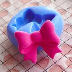 Ribbon / Bow (15mm) Silicone Flexible Push Mold - Jewelry, Charms, Cupcake (Clay, Fimo, Casting Resins, Epoxy, Wax, GumPaste, Fondant) MD468