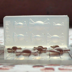 Set of Tiny Bow Tie Candy Flexible Mold (7 to 14mm) - Miniature Food / Sweets / Dessert / Pendants / Earrings / Nail Art MD009