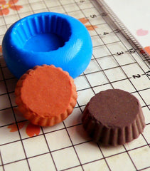Cupcake / Tart Bottom (14mm) Silicone Mold Flexible Mold - Miniature Food, Sweets, Jewelry, Charms (Clay, Fimo, Resin, Gum Paste) MD104