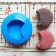 Silicone Mold Bitten Cake Bread Chocolate Mold 21mm Dollhouse Miniature Sweets Kawaii Cabochon Polymer Clay Wax Resin Flexible Mold MD661