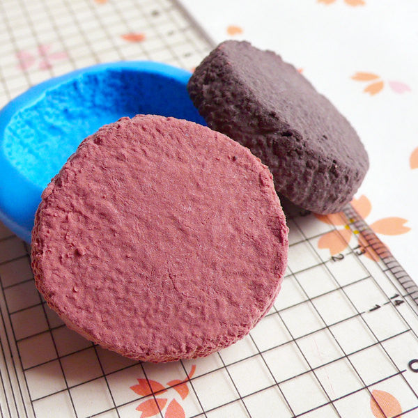 Silicone Flexible Mold - Round Butter Cookie / Biscuit (31mm) Miniature Food, Sweets, Jewelry, Charms (Clay, Fimo, Resins, Fondant) MD782