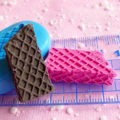 Bitten Wafer Mold Waffer Biscuit Mold 27mm Flexible Silicone Mold Kawaii Miniature Sweets Deco Kitsch Jewelry Cabochon Cellphone Deco MD310