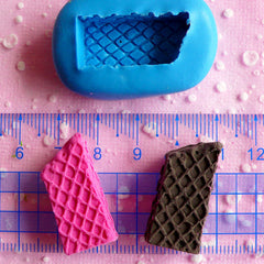 Bitten Wafer Mold Waffer Biscuit Mold 27mm Flexible Silicone Mold Kawaii Miniature Sweets Deco Kitsch Jewelry Cabochon Cellphone Deco MD310