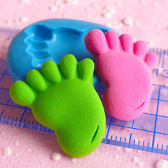 Baby Foot Flexible Silicone Mold 23mm Kawaii Baby Shower Mini Cupcake Topper Mold Fimo Polymer Clay Fondant Gumpaste Scrapbooking Mold MD541