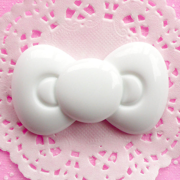 Kawaii Bow Cabochon Large Bowtie Cabochon (60mm x 36mm / White / Flatback) Cute Scrapbooking Resin Decoden Cabochon Bow Tie Applique CAB055