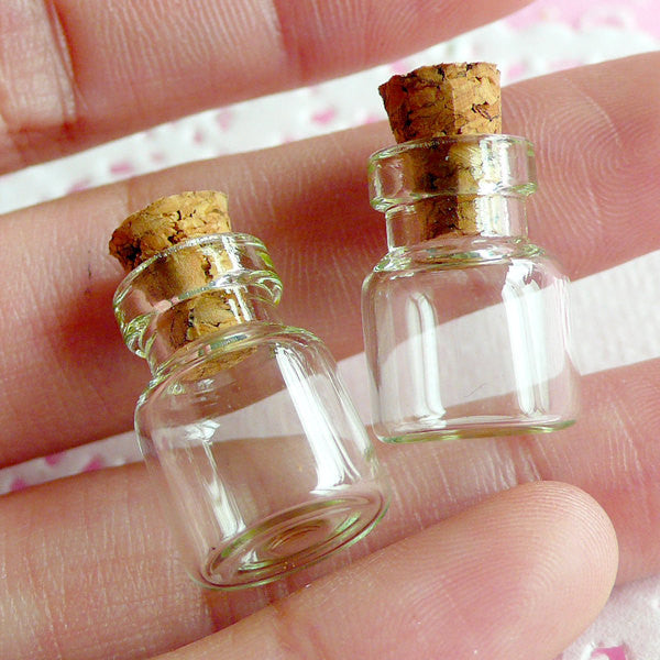 Mini Glass Bottle with Cork (18mm x 13mm / 0.6ml / 2pcs) Miniature Jar, MiniatureSweet, Kawaii Resin Crafts, Decoden Cabochons Supplies
