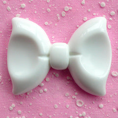 White Bow Cabochon Huge Bowtie Cabochon (60mm x 46mm / Flatback) Kawaii Phone Case Decoration Giant Bow Tie Applique Decoden Supplies CAB058