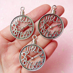 Clock Charms (3pcs) (29mm x 39mm / Tibetan Silver) Steampunk Metal Finding Pendant Bracelet Earrings Zipper Pulls Keychains CHM089
