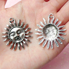 Sun Charms (2pcs) (30mm x 34mm / Tibetan Silver) Metal Findings Pendant Bracelet Earrings Zipper Pulls Bookmark Keychains CHM247