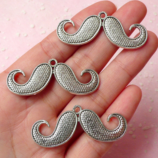 Mustache Charms (3pcs) (45mm x 18mm / Tibetan Silver) Kawaii Metal Findings Pendant Bracelet Earrings Zipper Pulls Keychains CHM320