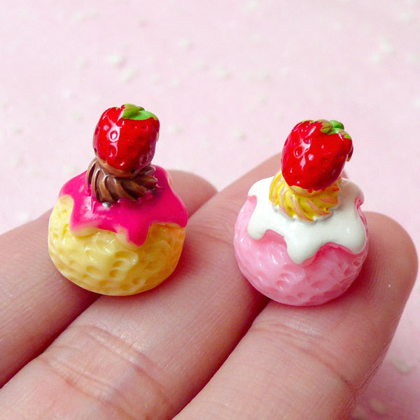 Kawaii Cabochon Strawberry Ice Cream Scoop (2pcs / 14mm x 17mm / 3D) R, MiniatureSweet, Kawaii Resin Crafts, Decoden Cabochons Supplies