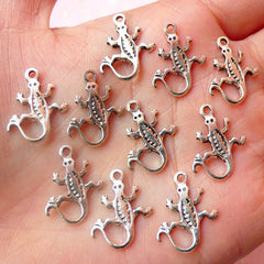 Gecko Charms Lizard Charms (10pcs) (15mm x 18mm / Tibetan Silver / 2 Sided) Pendant Bracelet DIY Earrings Zipper Pulls Keychain CHM426