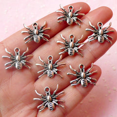 Spider Charms Insect Charms (8pcs) (19mm x 15mm / Tibetan Silver) Metal Findings Pendant Bracelet DIY Earrings Zipper Pulls Keychain CHM423