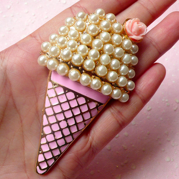 Ice 2025 jewelry deco