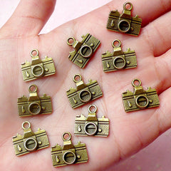 Film Camera Charms (10pcs / (15mm x 14mm / Antique Bronze) Metal Finding Pendant Bracelet Earrings Zipper Pulls Bookmark Keychains CHM571