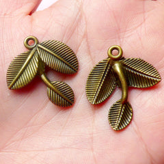 Leaf Charms (4pcs) (24mm x 27mm / Antique Bronze) Finding Pendant Bracelet Earrings Zipper Pulls Bookmarks Keychains Scrapbooking CHM590