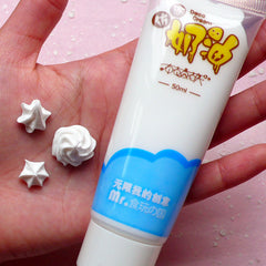 Fake Whipped Cream / Sillicone Frosting Clay / Faux Icing (White / 50ml + 2 Piping Tips) Phone Case Deco Dollhouse Sweets Decoden CLAY10