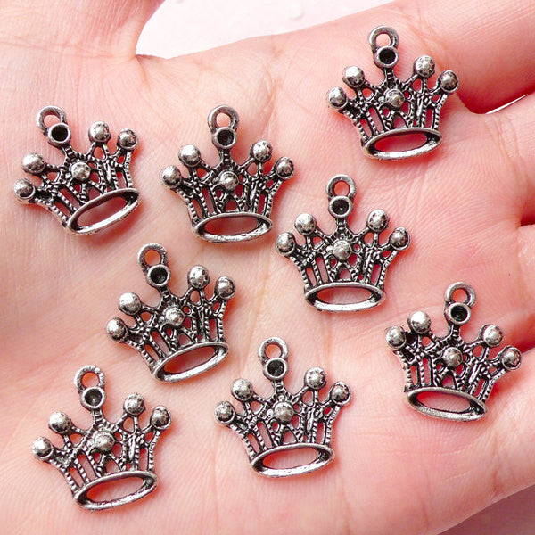Crown Charms (8pcs) (17mm x 18mm / Tibetan Silver) Kawaii Metal Finding Pendant Bracelet Earrings Zipper Pulls Bookmarks Key Chains CHM689