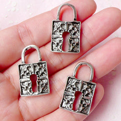 Key Lock Charms (3pcs) (15mm x 26mm / Tibetan Silver / 2 Sided) Findings Pendant Bracelet Earrings Zipper Pulls Bookmarks Key Chains CHM691