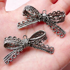 Lace Ribbon Charms (2pcs) (43mm x 23mm / Tibetan Silver / 2 Sided) Kawaii Pendant Bracelet Earrings Bookmark Zipper Pulls Keychains CHM776