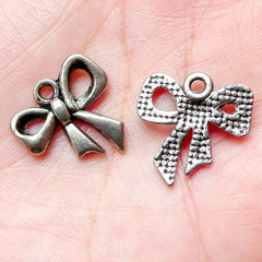 CLEARANCE Ribbon Charms (10pcs) (16mm x 17mm / Tibetan Silver) Kawaii Metal Charms Pendant Bracelet Earrings Bookmark Zipper Pulls Keychains CHM778