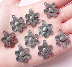 CLEARANCE Flower Charms (9pcs) (17mm x 21mm / Tibetan Silver) Floral Metal Findings Pendant Bracelet Earrings Zipper Pulls Keychain Bookmark CHM788