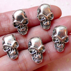 Skull Beads (5 pcs / 11mm x 18mm / Tibetan Silver / 2 Holes) Creepy Halloween Beads Spooky Jewelry Skull Bracelet Heavy Metal Pendant CHM887