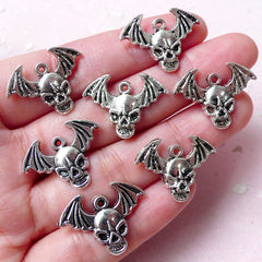 Skull w/ Bat Wing Charm (7pcs / 23mm x 17mm / Tibetan Silver) Spooky Pendant Halloween Bracelet Earrings Party Wine Charm Favor Charm CHM928