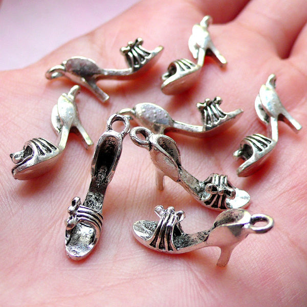 3D Miniature Coffee Cup Charms Tea Cup Pendant (8pcs / 11mm x 7mm / Tibetan Silver) Dollhouse Sweets Jewelry Whimsical Kitsch Charm CHM1392