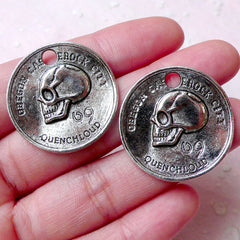 Skull Coin Charms Tag Charm (2pcs / 28mm / Tibetan Silver / 2 Sided) Gothic Jewellery Spooky Necklace Halloween Bracelet Zipper Pull CHM1052